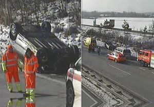 Nehoda na D1 u Bravantic uzavřela dopravu z Ostravy na Brno.