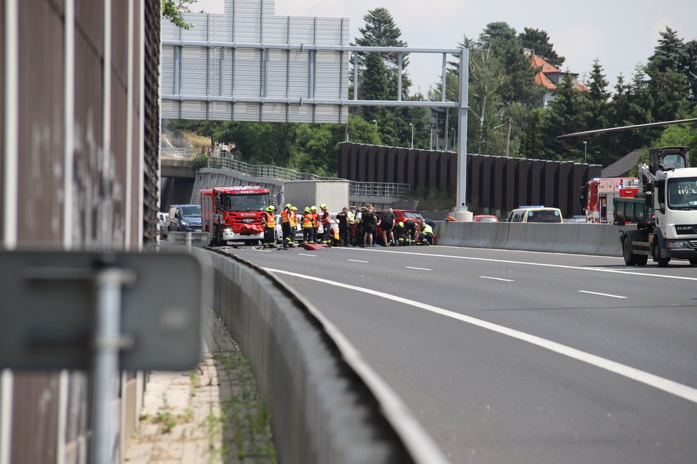 Dopravní nehoda na D11