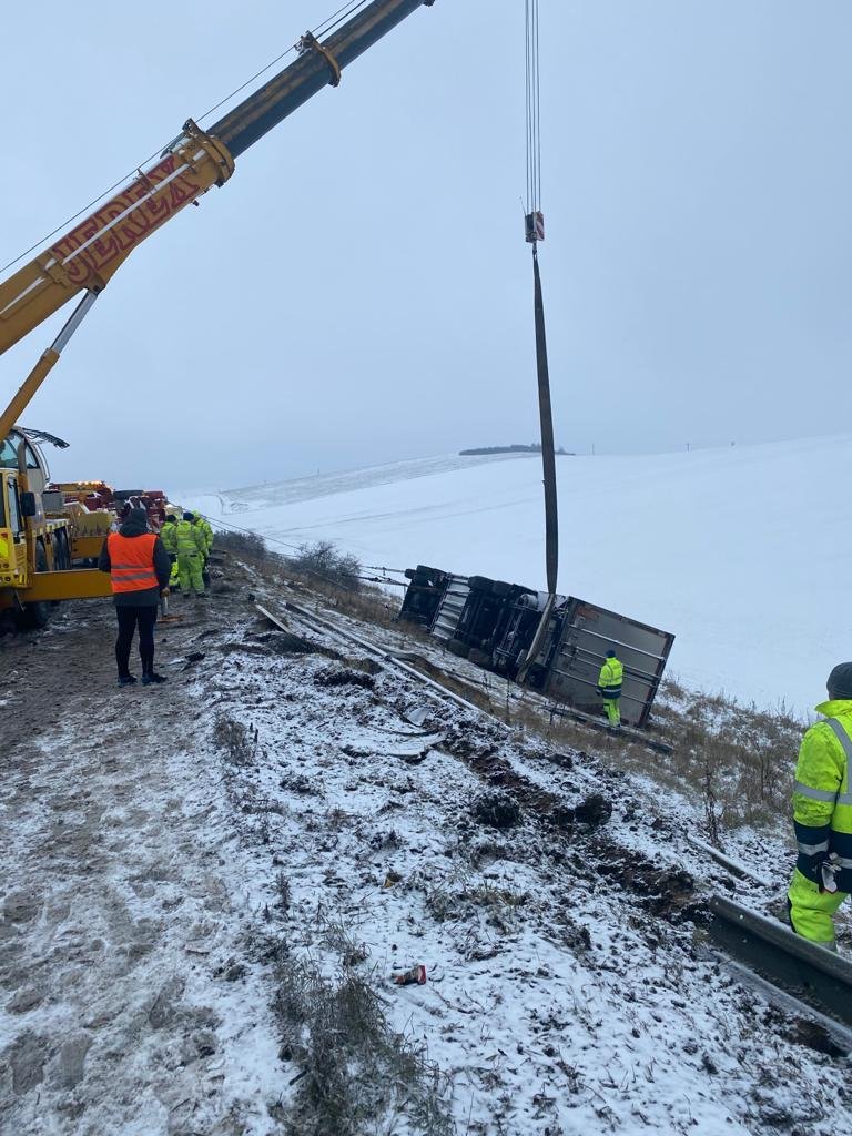 Na začátku týdne se může v horských oblastech Česka tvořit ledovka, sledujte radar Blesku