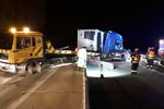 Kvůli této nehodě nastaly ve čtvrtek 6. května problémy na dálnici D1 u Brna. Trvat budou celý pátek.