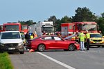 Pondělní nehoda na dálnici D2 u Hustopečí si vyžádala dva lidské životy.