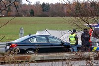 Pobodal partnerku a prchal před policií přes dálnici: Srážku s autem nepřežil