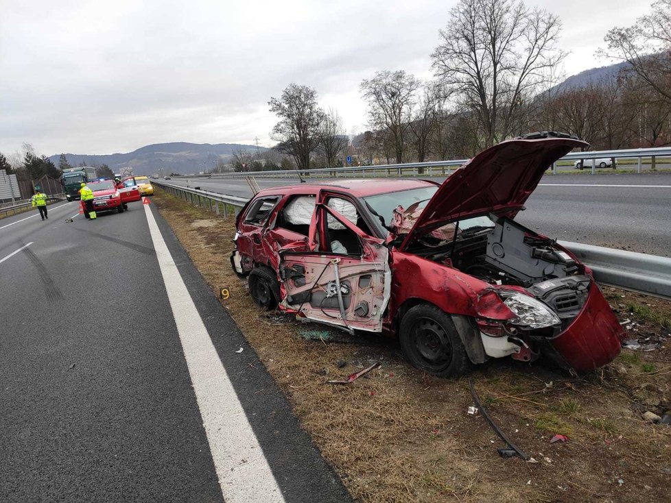 Na dálnici D5 se stala dopravní nehoda.