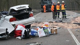 Osádka BMW převážela spousty tašek a batohů