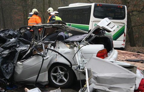 Smrt v BMW: Řidič byl předávkovaný pervitinem