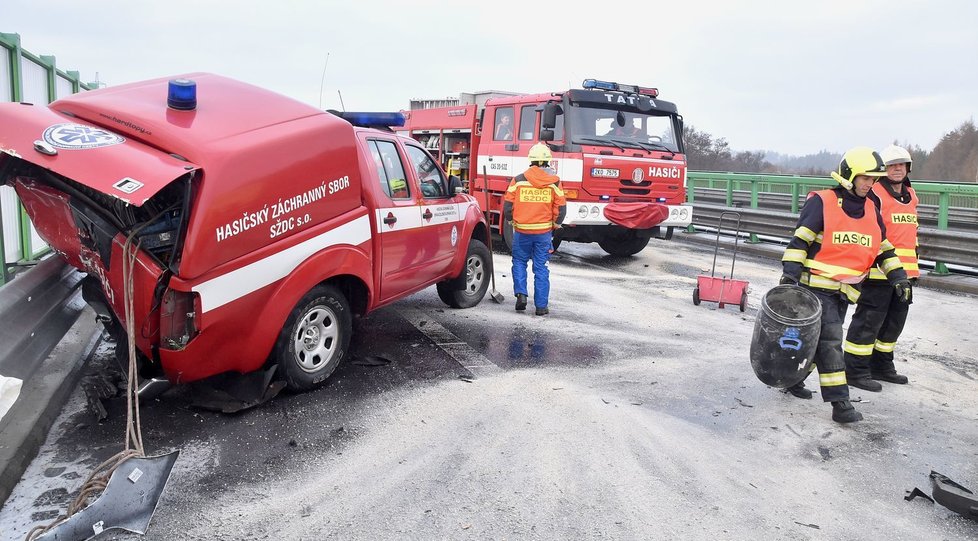 Na začátku týdne se může v horských oblastech Česka tvořit ledovka, sledujte radar Blesku