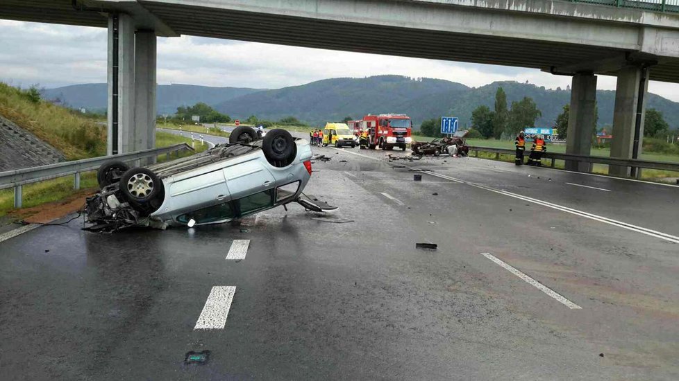 Při dvou nehodách v Olomouckém kraji zemřeli dva lidé.