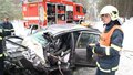 Auto bylo pořádně zdemolované. Řidička měla štěstí, že nehodu vůbec přežila.