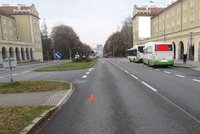Drama v Havířově: Pošuk pustil dívku (11) přes silnici a pak ji autem srazil!