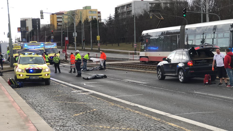 K tragické nehodě došlo v úterý odpoledne ve Švehlově ulici.