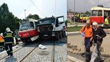 Náklaďák v Karlíně vletěl do tramvaje: Pro 6 zraněných přijela záchranka 