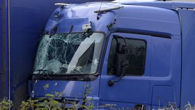 Tragická nehoda kamionů na dálnici D5