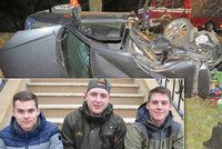 Nikdy nezapomenu na ty jeho vyděšené oči: Tři mladí hrdinové zachránili zraněného řidiče