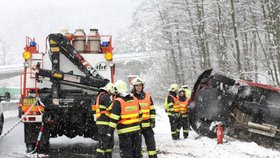 Meteorologové nadále varují před opatrností na silnicích, nejen v Libereckém kraji