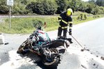 Při nehodě na Berounsku zemřel motorkář, dva lidé lehce zranění. (Ilustrační foto)