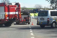 Smrtelná nehoda u Ostředku: Na mostě přes D1 zemřel motorkář, silnice je uzavřena