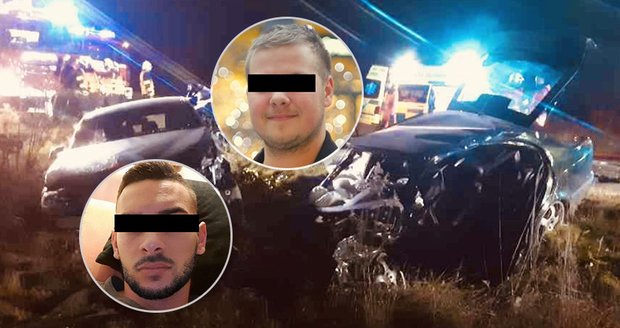 Honza (†20) s Davidem (†22) zemřeli při srážce čtyř aut u Nemilan: Policie případ odložila, viník zemřel