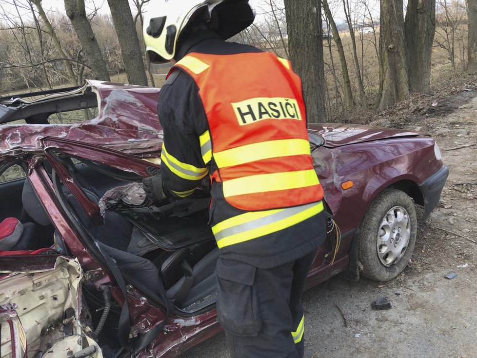 Při nehodě na kraji Olomouce zemřely dvě děti