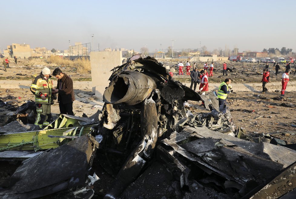 Tragický pád letadla ukrajinských aerolinií po startu z íránského Teheránu (8. 1. 2020)