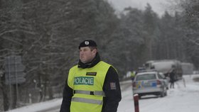 U Doks při srážce s kamionem zahynuli dva policisté