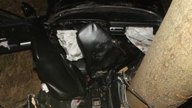 Děsivá nehoda Porsche Carrera na Děčínsku: Řidič nepřežil