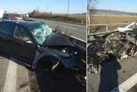 Děda (†83) najel na D5 do protisměru a smetl jiné auto: V nemocnici zemřel