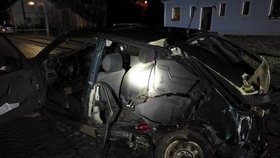Srážka dvou osobních aut na Rychnovsku dopadla tragicky