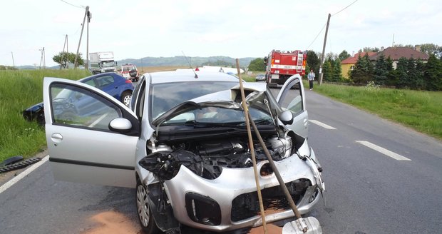 Dopravní nehoda u Čínova na Klatovsku