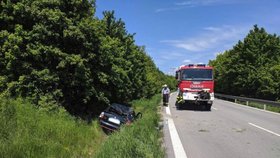 Monika (†38) nasedla po hádce za volant, nezvládla zatáčku a skončila ve škarpě! Doma na ni čekaly dvě děti