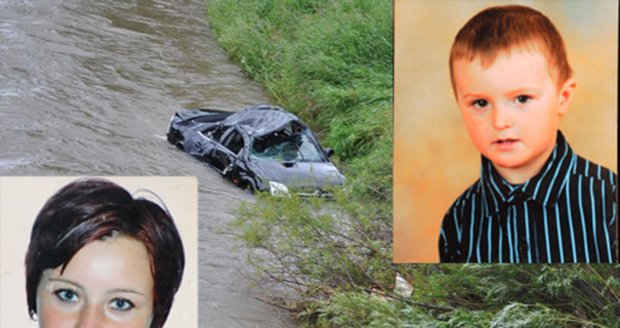 Při tragické nehodě zahynula mladá maminka Zuzana, její syn Riško zemřel několik hodin po ní