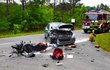 Tragédie se odehrála v sobotu. Motorkář zemřel po srážce s vozem moderátora.