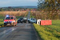 Tragická nehoda u Chrášťan: Ženu se už nepodařilo zachránit