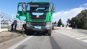 Tragická nehoda v Českých Budějovicích: Řidič autobusu viděl nehodu, ale radši odjel!