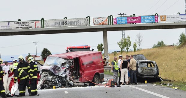 Na silnicích zabíjelo i vedro. Během tragického čtvrtku tu zemřelo 10 lidí 