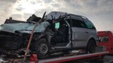Tragická nehoda u Prahy: Žena nepřežila srážku s náklaďákem