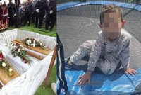 Nejsmutnější Vánoce Filípka (7): Rodiče a bráška mu zemřeli při nehodě, on vážně zraněný přežil