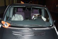 Mladíci po kuriózní „nehodě“ tvrdě usnuli: Přišli jsme si jen odpočinout! tvrdili policii