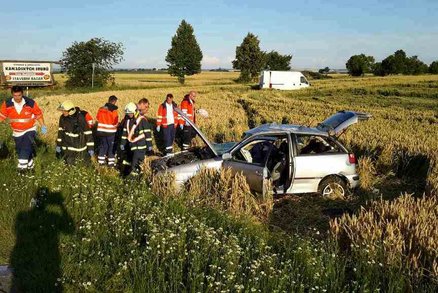 Policie obvinila viníka nehody, při které zemřela matka a dvě děti