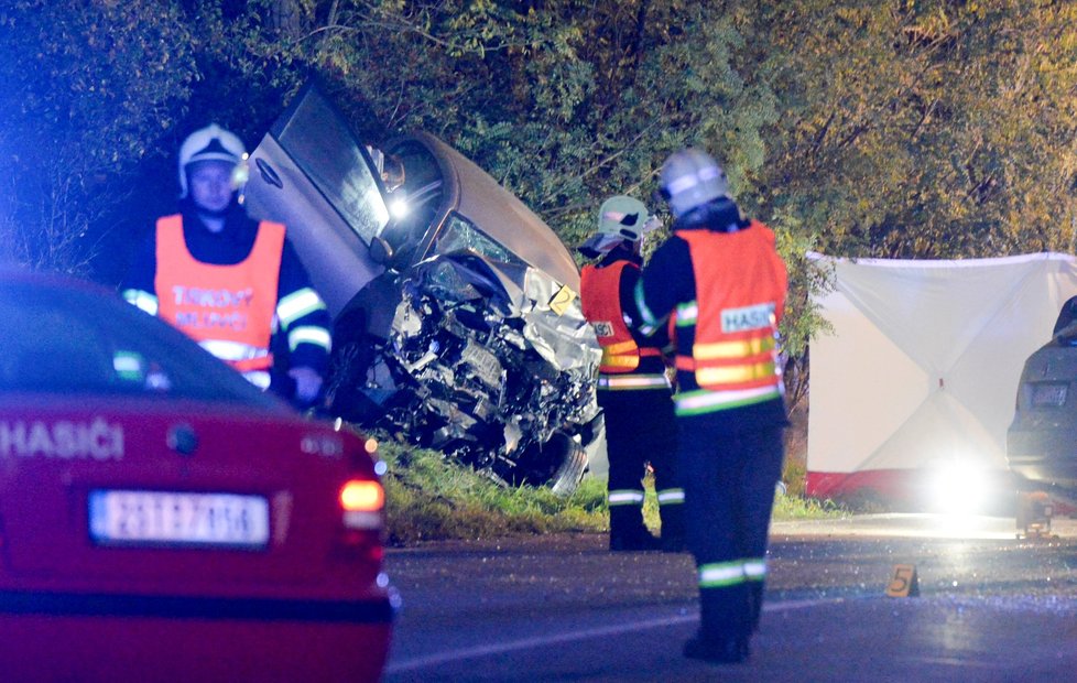 Během tragické nehody zemřela maminka dvou dětí Kristýna (†31). Pravděpodobný viník Pavel D. (†40) zemřel v nemocnici