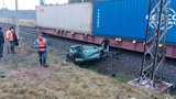 Šokující svědectví: Žena najela autem pod vlak, přežila! Tak skočila pod nákladní