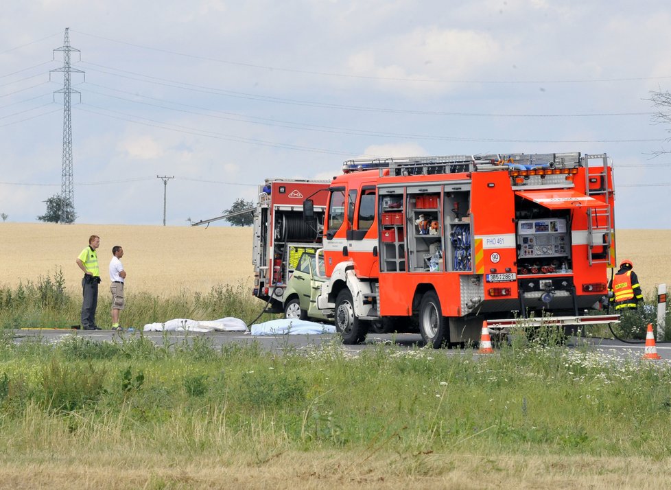 Při nehodě na Hodonínsku zemřeli čtyři lidé.