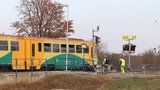 U Zlína srazil vlak člověka, provoz na trati je zastaven