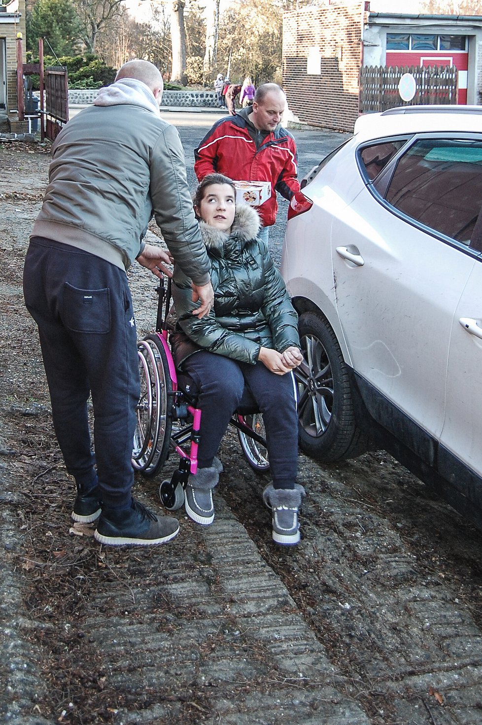 Hasiči jeli náhodou kolem vážné nehody: Dominice (18) zachránili na poslední chvíli život.