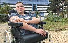 Daniel (19) z Plzně: Žije jen s půlkou těla!