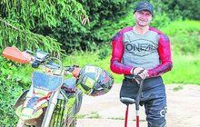 Aleš Eger ( 46) přišel při nehodě o nohu: Znovu jezdí na motorce!
