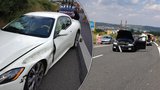 Bezohledná Ruska (26) se v maserati řítila rychlostí 200 km/h: Skoro zabila 2leté dítě!