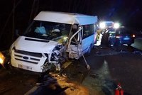 Dvě drsné nehody na Blanensku: Šest cestujících vyvázlo jen s boulemi a odřeninami