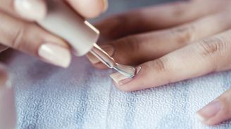 Jak doma pečovat o nehty: Tipy, díky kterým to zvládnete jako profesionál!
