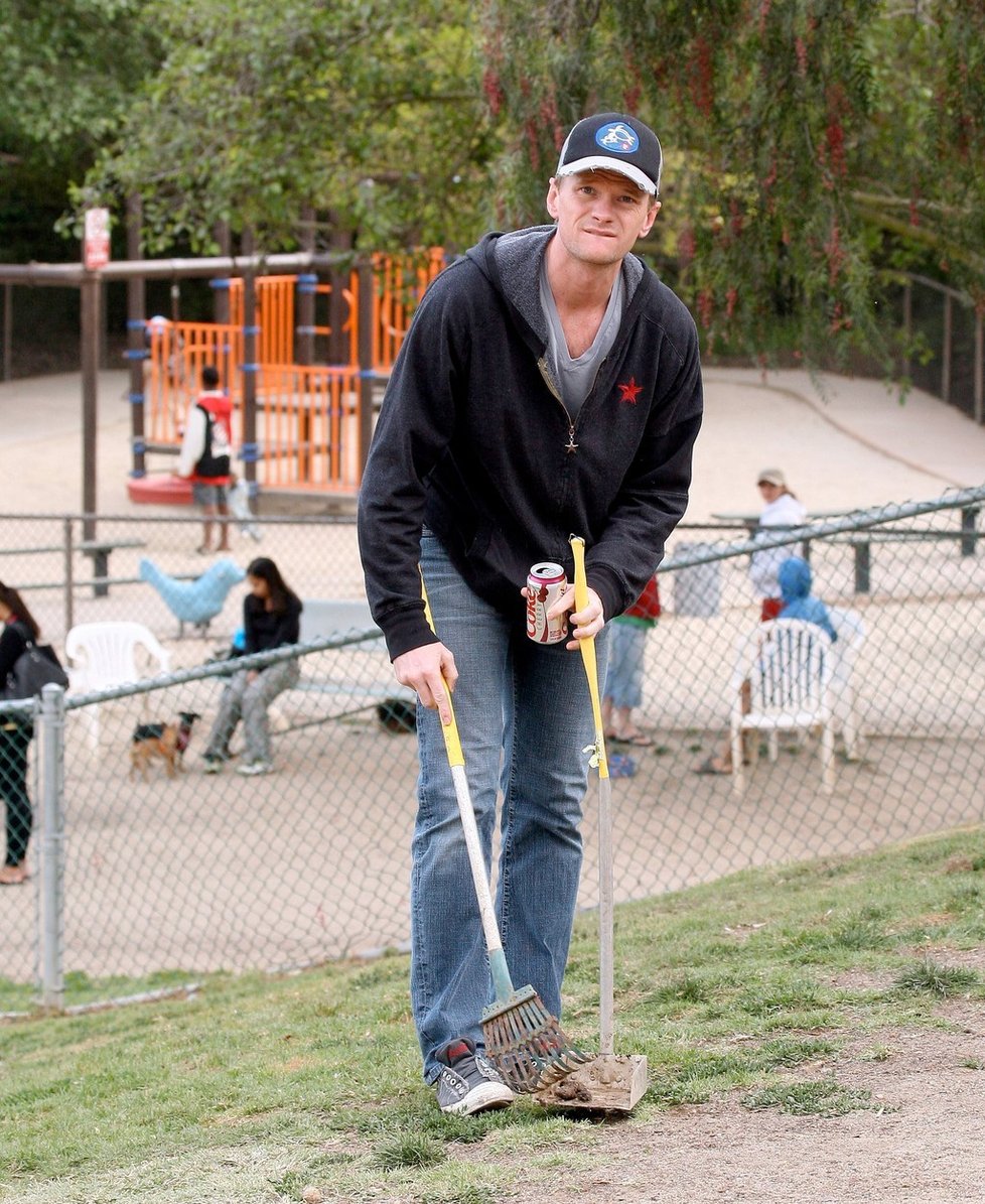 Neil Patrick Harris (42)