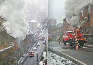 V Nejdku vyhořela truhlárna, škoda je odhadnuta na pět milionů.